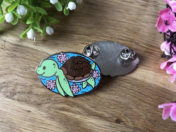 Aztec turtle - Enamel Pin - Image 2